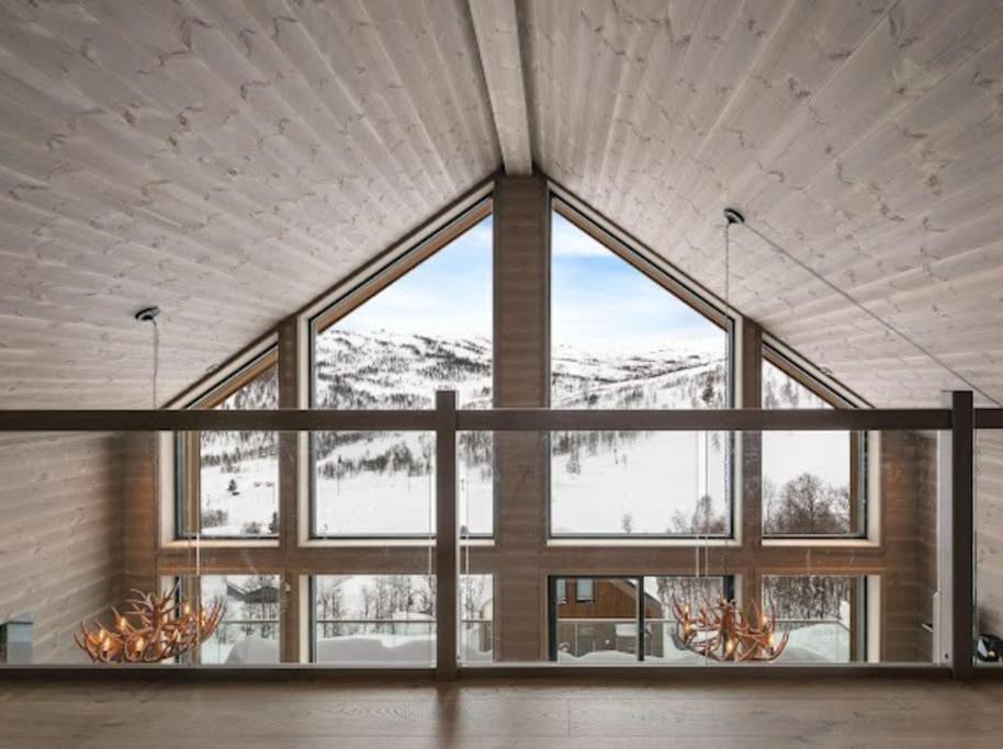 Flygende Utsiktshytte Med Magisk Utsikt Sogndal Esterno foto