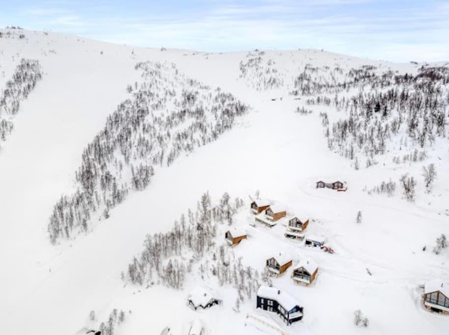 Flygende Utsiktshytte Med Magisk Utsikt Sogndal Esterno foto